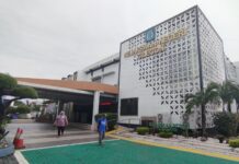 Kejari Cilegon Lelang Puluhan Barang Rampasan, Mulai dari Handphone Hingga Motor