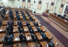 Paripurna Penetapan Raperda Jadi Perda APBD-P 2026 Molor, Anggota DPRD Cilegon Interupsi Soal Absennya Kepala OPD