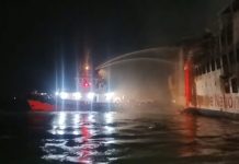 KMP Batu Mandi yang Terbakar di Perairan Merak Masih Dipadamkan, Tiga Kapal Tugboat PCM Dikerahkan